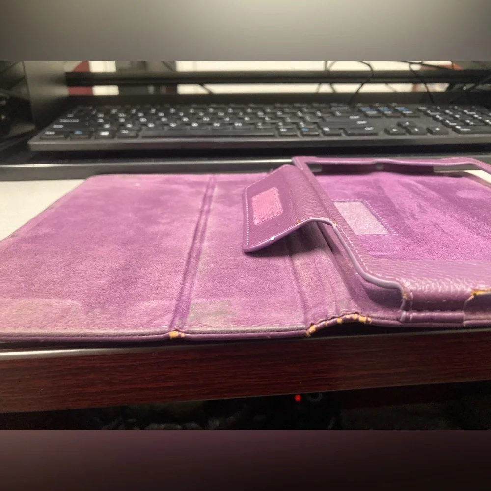 Amazon 1st Generation Apple iPad Mini purple faux leather portfolio case